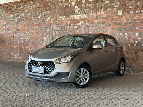 HYUNDAI HB20 1.0 COMFORT PLUS 12V FLEX 4P MANUAL